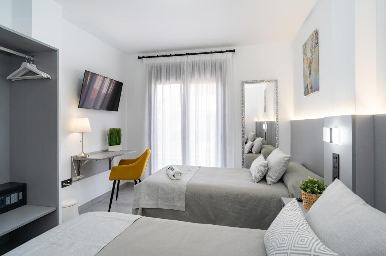 Stay Belonio L'Prados Malaga Exterior photo