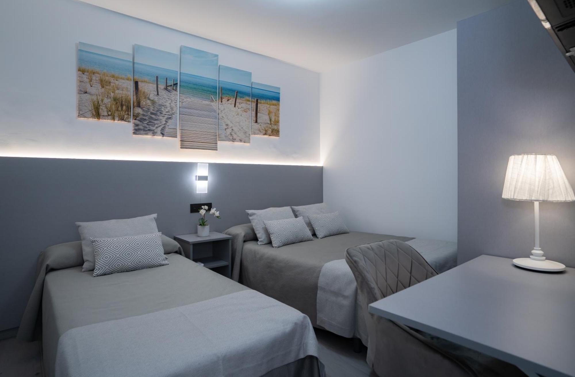 Stay Belonio L'Prados Malaga Room photo